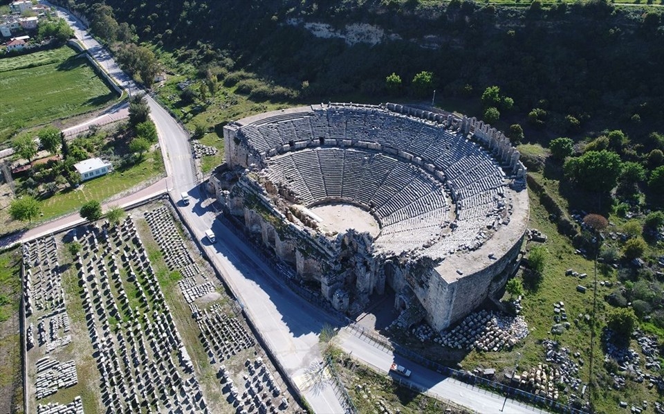 Perge Aspendos Side Manavgat Waterfall Tour (Ticket include)